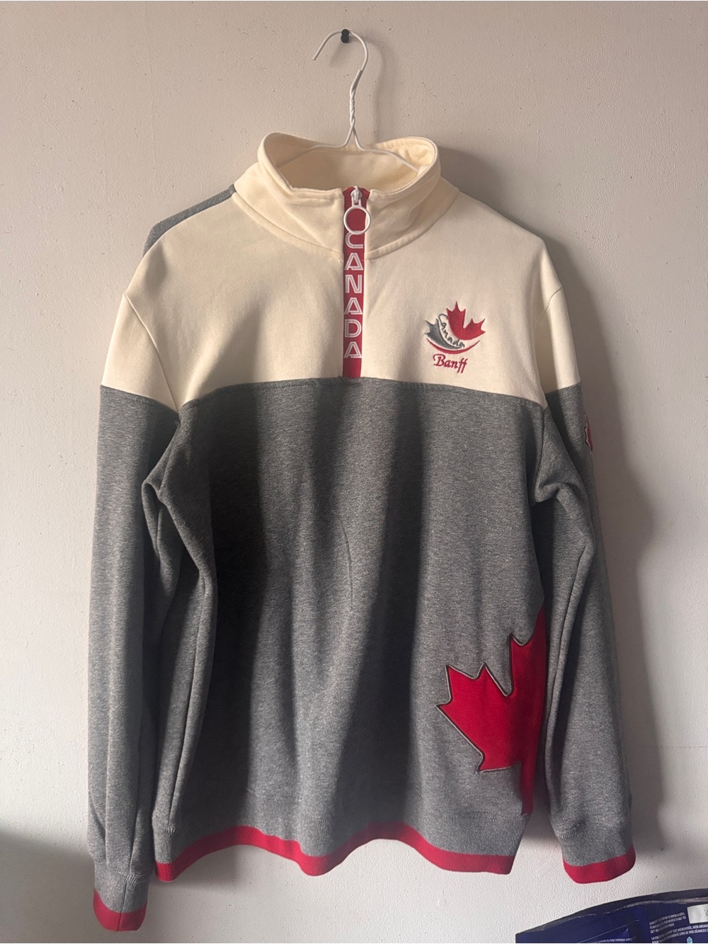 Canada Maple Leaf Colorblock Half-Zip Sweater - Cream & Gray with Red Accents